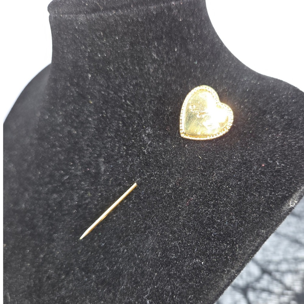 Vintage Gold Tone Heart Stick Pin Engraved Initials MD Lapel Scarf Pin